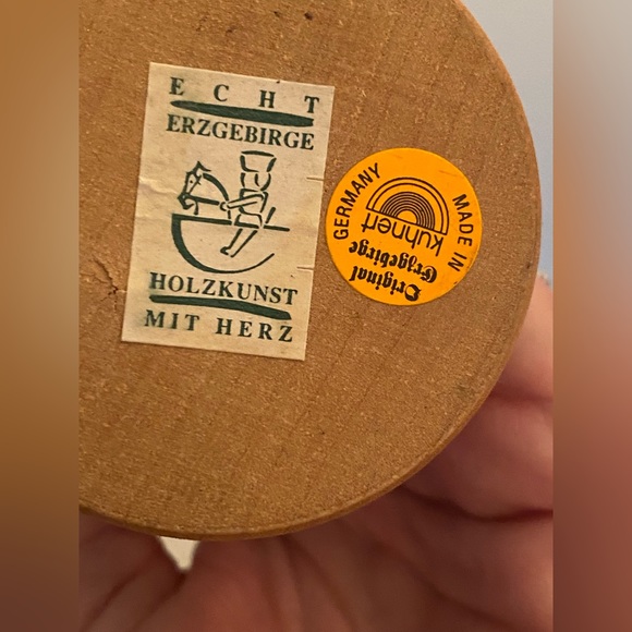 Vintage Erzgebirge German Christmas wooden incense smoker I Love You cookie - Picture 6 of 9